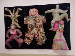 Ausstellung Niki. Kusama. Murakami